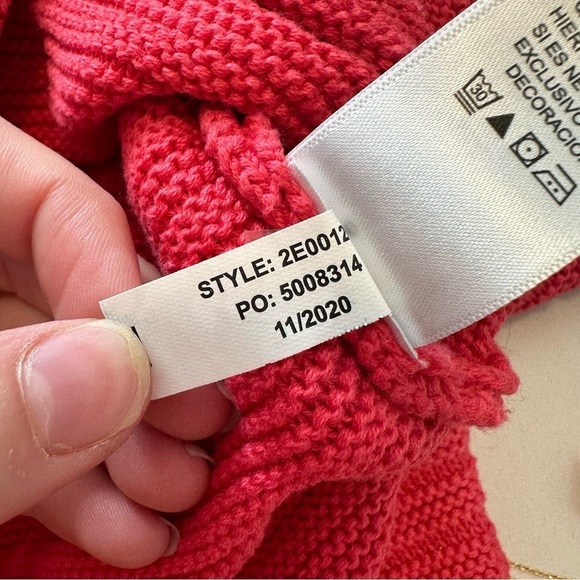 Vineyard vines pink long sleeve sweater - Picture 5 of 9